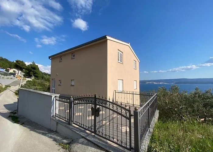 Panorama Apartment Jakov